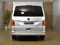 Usado VW Caravelle 150 CV (110 kW) 2023 Gris / plata Van
