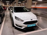 Usado Ford Focus Trend 125 CV (91 kW) 2017 Blanco Berlina