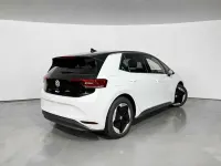 Begagnad VW ID.3 Pro 150 kW (204 HK) 2025 Vit Halvkombi