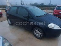 Usado Fiat Punto Dynamic 95 CV (69 kW) 2009 Negro Berlina