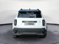Begagnad Renault R5 Iconic 110 kW (150 HK) 2025 Vit Halvkombi