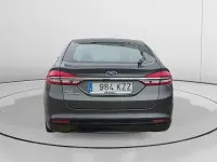 Usado Ford Mondeo Titanium 165 CV (121 kW) 2019 Gris / plata Berlina