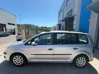 Usado VW Touran Edition 105 CV (77 kW) 2009 Gris / plata Monovolumen