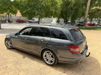 Usado Mercedes C320 Avantgarde 224 CV (164 kW) 2009 Gris / plata Familiar