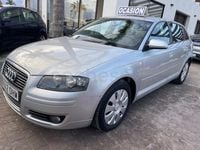 Usado Audi A3 Ambition 105 CV (77 kW) 2005 Gris / plata Utilitario