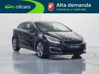 Usado Kia Ceed Sportswagon 120 CV (88 kW) 2016 Negro Familiar