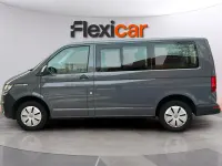 Usado VW Caravelle 110 CV (80 kW) 2023 Gris Van