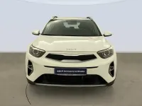 Usado Kia Stonic 100 CV (73 kW) 2025 Blanco SUV