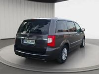 Usado Lancia Voyager Silver 177 CV (130 kW) 2014 Gris / plata Monovolumen