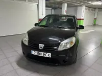 Używany Dacia Sandero Base 75 KM (55 kW) 2012 Czarny