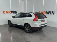 Usado Volvo XC60 Momentum 163 CV (119 kW) 2012 Blanco SUV