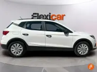 Usado Seat Arona Ecomotive 95 CV (69 kW) 2020 Blanco SUV