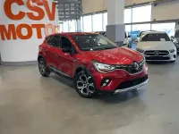 Usado Renault Captur Techno 90 CV (66 kW) 2024 Rojo SUV