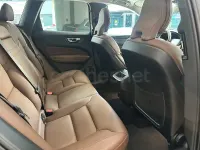 Usado Volvo XC60 Inscription 197 CV (144 kW) 2020 Gris / plata SUV