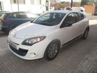 Usado Renault Mégane Authentique 110 CV (80 kW) 2012 Blanco Berlina