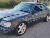 Usado Mercedes E320 220 CV (161 kW) 1995 Gris / plata Coupe