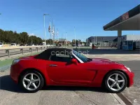 Usado Opel GT 264 CV (194 kW) 2007 Rojo Descapotable