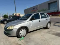 Usado Opel Corsa 65 CV (47 kW) 2003 Gris Utilitario