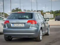 Usado Audi A3 Sportback Ambition 200 CV (147 kW) 2012 Azul Utilitario
