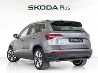 Usado Skoda Karoq Style 150 CV (110 kW) 2023 Gris SUV