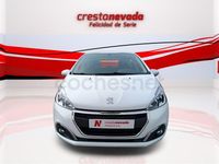 Usado Peugeot 208 Active 75 CV (55 kW) 2017 Blanco Utilitario