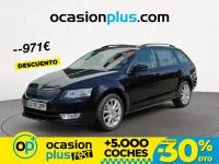Usado Skoda Octavia Ambition 110 CV (80 kW) 2016 Negro Familiar