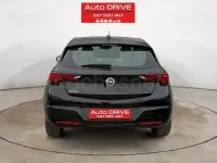 Usado Opel Astra Dynamic 105 CV (77 kW) 2017 Negro Berlina