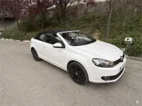 Usado VW Golf Cabriolet 105 CV (77 kW) 2012 Blanco Descapotable