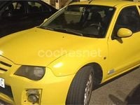 Usado MG ZR 103 CV (75 kW) 2004 Amarillo Utilitario