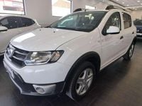 Usado Dacia Sandero Stepway 90 HP (66 kW) 2014 Branco Citadino