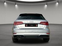 Usado Audi A3 S-Line 150 CV (110 kW) 2019 Gris / plata Berlina