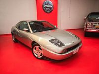 Usado Fiat Coupé 140 CV (102 kW) 1997 Gris Coupe