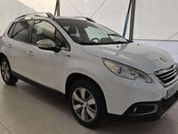 Usado Peugeot 2008 Style 100 CV (73 kW) 2016 Blanco SUV