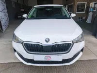 Usado Skoda Scala 95 CV (69 kW) 2023 Blanco Utilitario