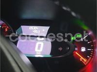 Usado Renault Clio IV Dynamique 90 CV (66 kW) 2016 Gris / plata Berlina