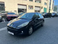 Usado Peugeot 207 Active 75 CV (55 kW) 2012 Negro Berlina