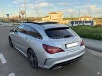 Usado Mercedes CLA200 Shooting Brake 136 CV (100 kW) 2018 Gris / plata Familiar