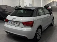 Usado Audi A1 Sportback Attraction 86 CV (63 kW) 2012 Blanco Utilitario