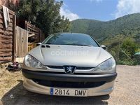 Usado Peugeot 206 70 CV (51 kW) 2005 Gris / plata Berlina