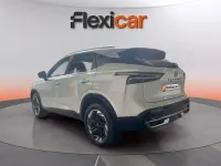 Usado Nissan Qashqai N-Connecta 158 CV (116 kW) 2025 Blanco SUV