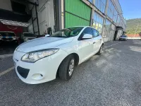 Usado Renault Mégane Authentique 90 CV (66 kW) 2011 Blanco