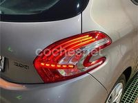 Usado Peugeot 208 Active 82 CV (60 kW) 2013 Beige Utilitario