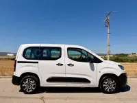Usado Citroën Berlingo Live 102 CV (75 kW) 2020 Blanco Monovolumen