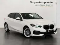 Usado BMW 118 Comfort Edition 150 CV (110 kW) 2021 Blanco Utilitario