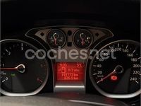 Usado Ford Focus Trend 109 CV (80 kW) 2008 Negro Berlina