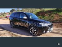 Usado Mitsubishi Outlander Motion 150 CV (110 kW) 2014 Negro SUV