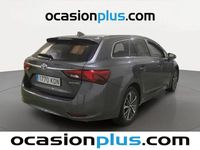 Usado Toyota Avensis Advance 143 CV (105 kW) 2017 Gris Familiar