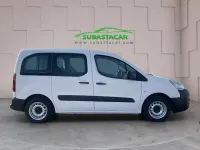 Usado Peugeot Partner Tepee Access 75 CV (55 kW) 2018 Blanco Monovolumen