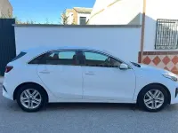 Usado Kia Ceed 100 CV (73 kW) 2021 Blanco Utilitario