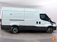 Usado Iveco Daily 156 CV (114 kW) 2023 Blanco Van